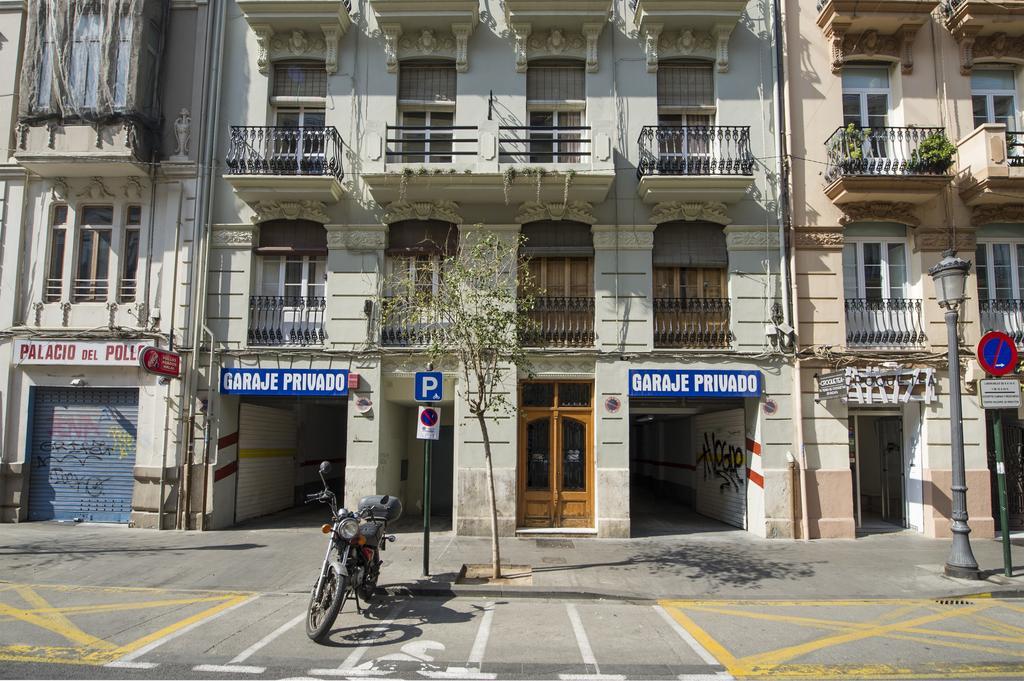 Sueca Apartment With Terrace Ruzafa Mid-Term Valencia Exteriör bild