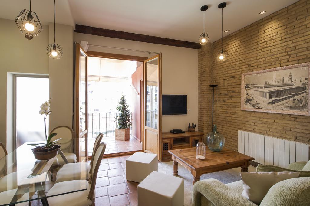 Sueca Apartment With Terrace Ruzafa Mid-Term Valencia Exteriör bild