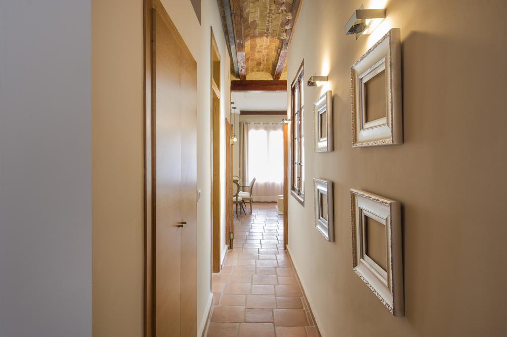 Sueca Apartment With Terrace Ruzafa Mid-Term Valencia Exteriör bild