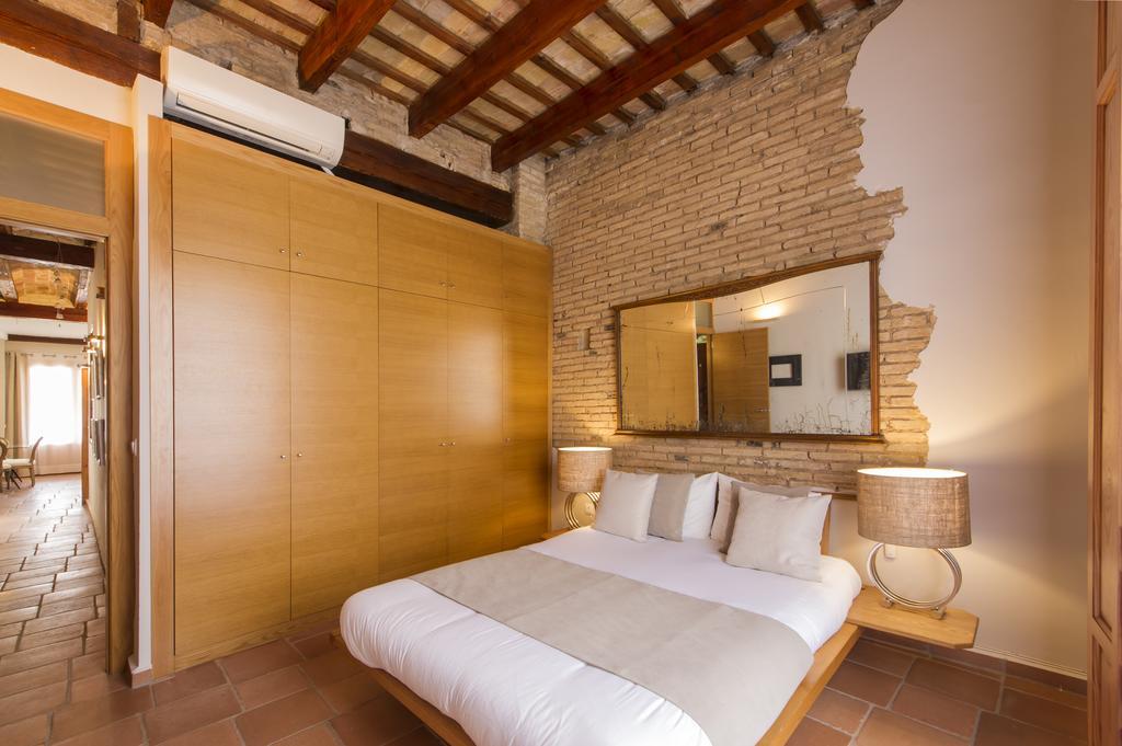 Sueca Apartment With Terrace Ruzafa Mid-Term Valencia Exteriör bild